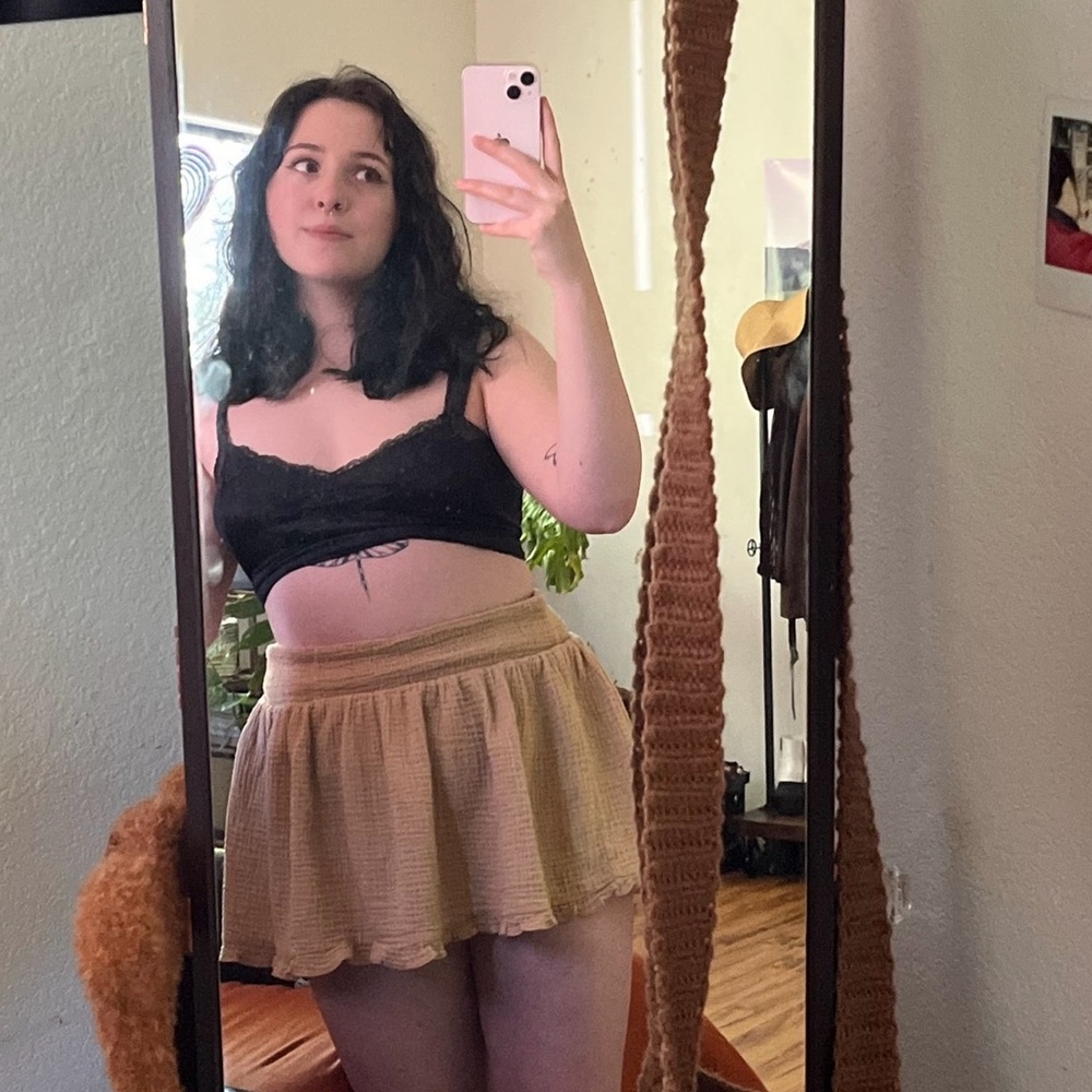 yellow/orange flowy mini skirt